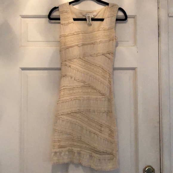 Ivory Max Studio mini! - Picture 1 of 4